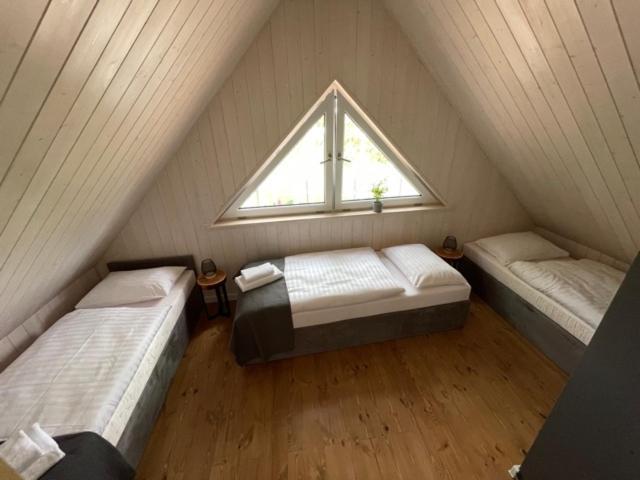 Villa Skarpa No.14 à Wielowies  Extérieur photo